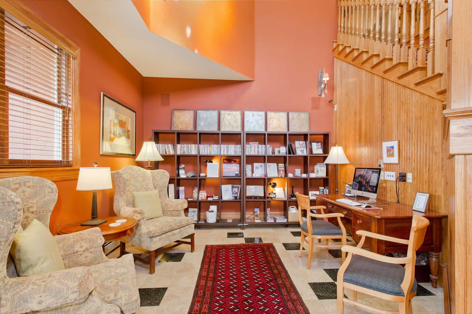 The Bradley Boulder Inn المظهر الخارجي الصورة
