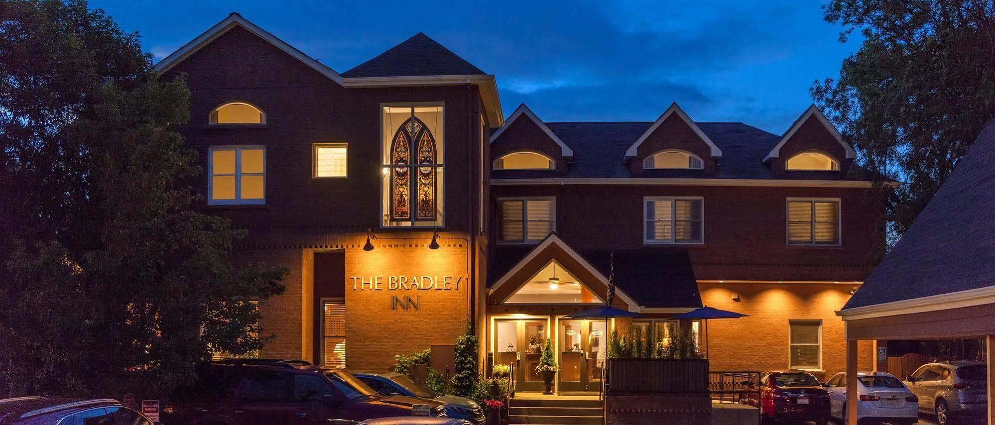 The Bradley Boulder Inn المظهر الخارجي الصورة